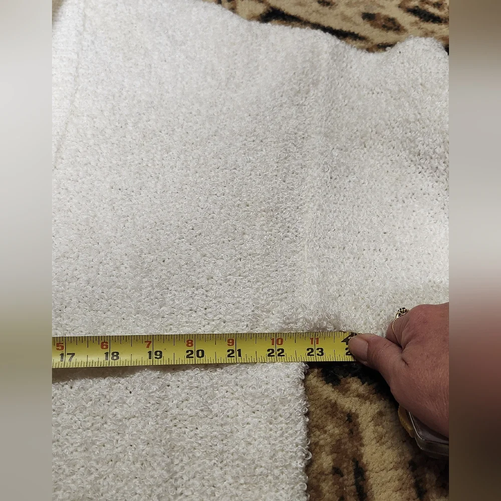 Sweater - Picture 5 of 8